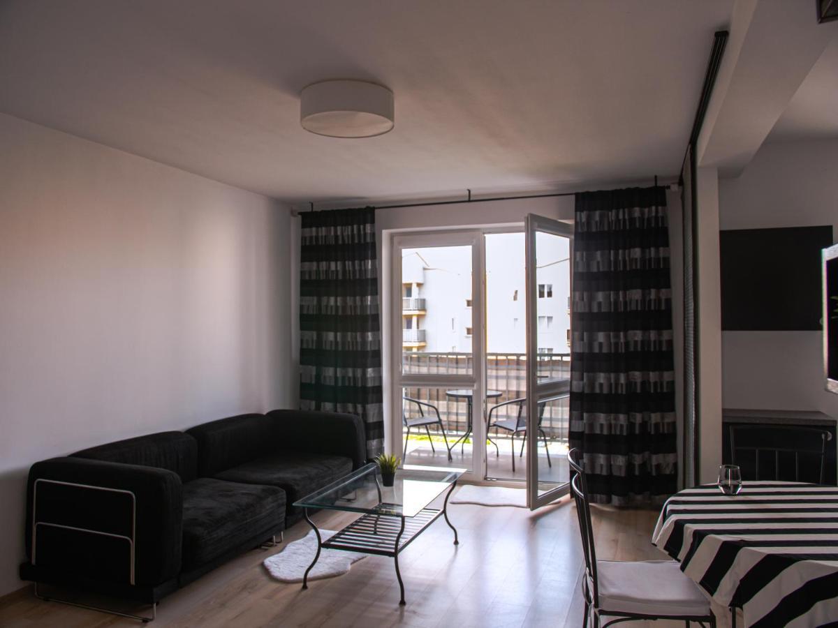 Sdh 2 Radzymin Comfortable Apartment Near Warsaw Buitenkant foto