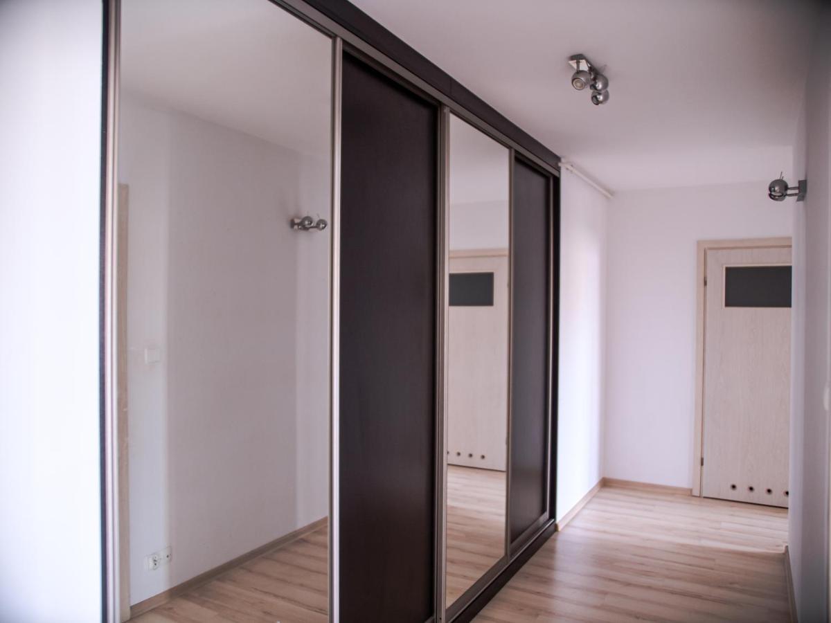 Sdh 2 Radzymin Comfortable Apartment Near Warsaw Buitenkant foto
