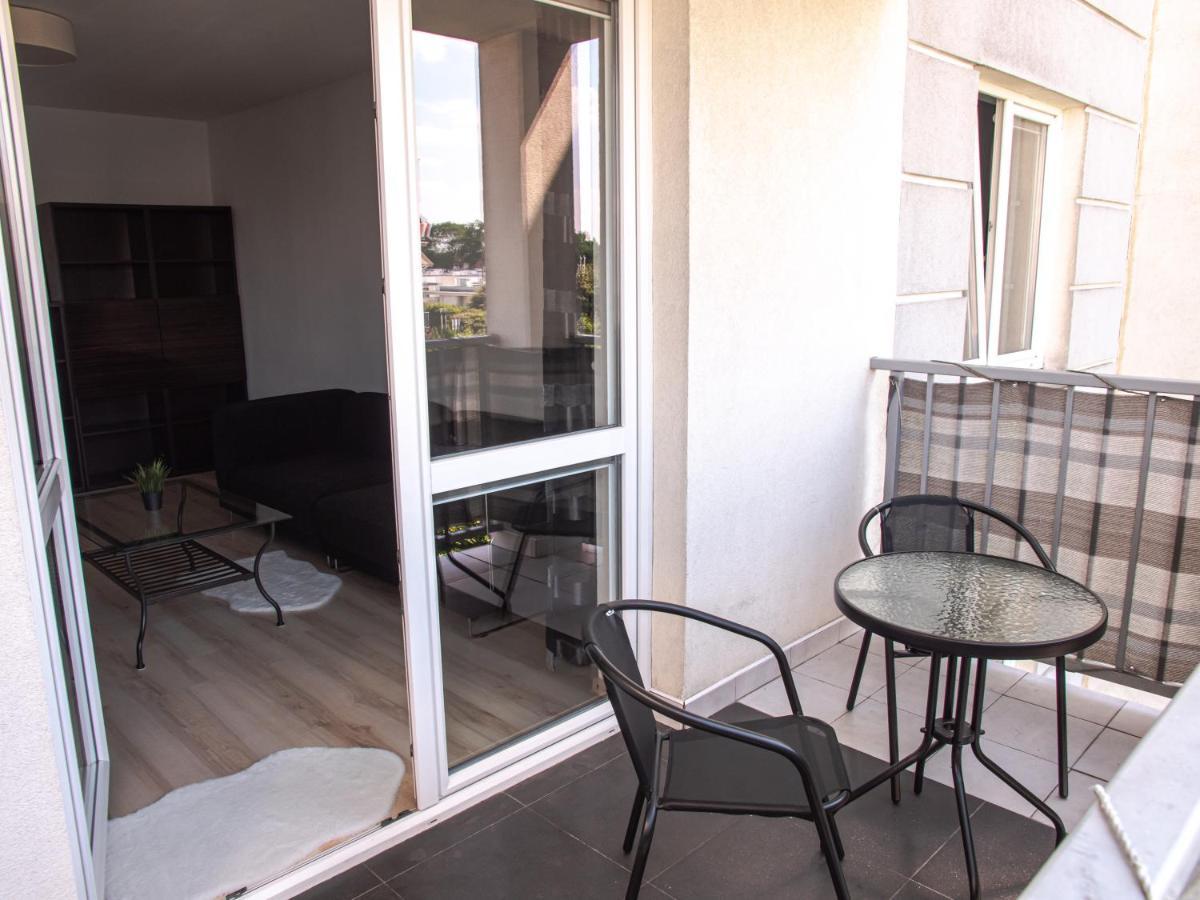Sdh 2 Radzymin Comfortable Apartment Near Warsaw Buitenkant foto